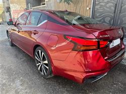 نيسان ألتيما